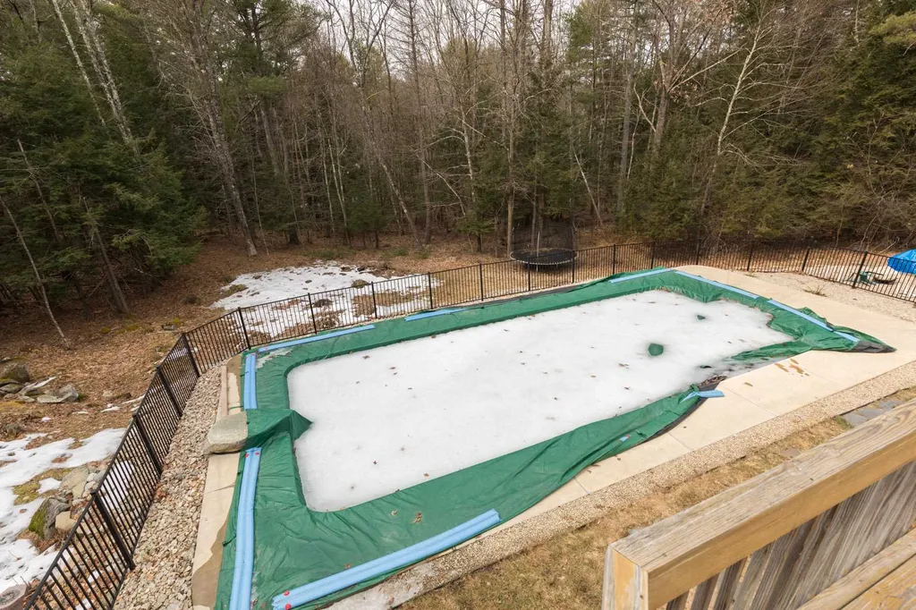 38 Sandy Brook Drive Durham NH 03824