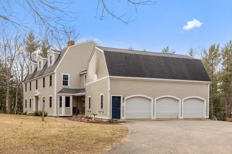 38 Sandy Brook Drive Durham NH 03824