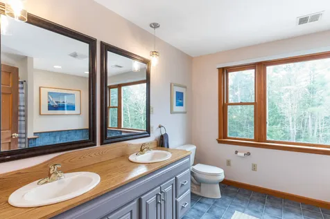 38 Sandy Brook Drive Durham NH 03824