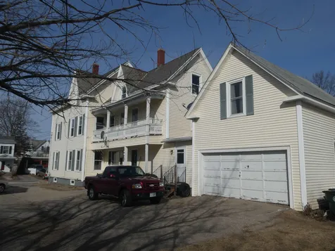 13 Ray Street Manchester NH 03104
