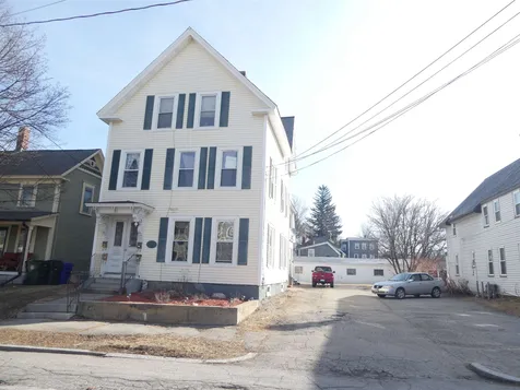 13 Ray Street Manchester NH 03104