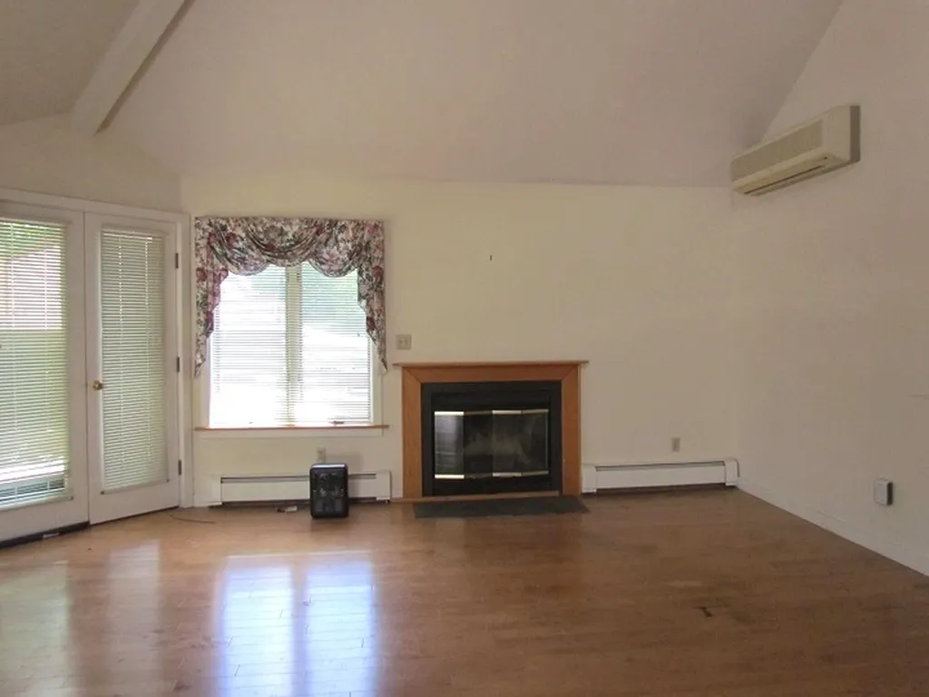 19 Overlook At Indian Cave Drive Sunapee NH 03782