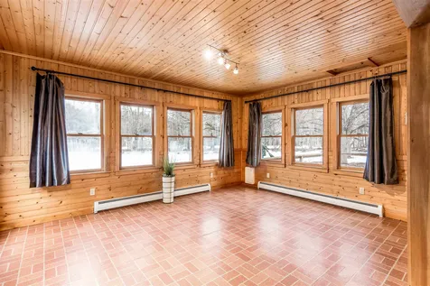 48 Packard Road Jericho VT 05465