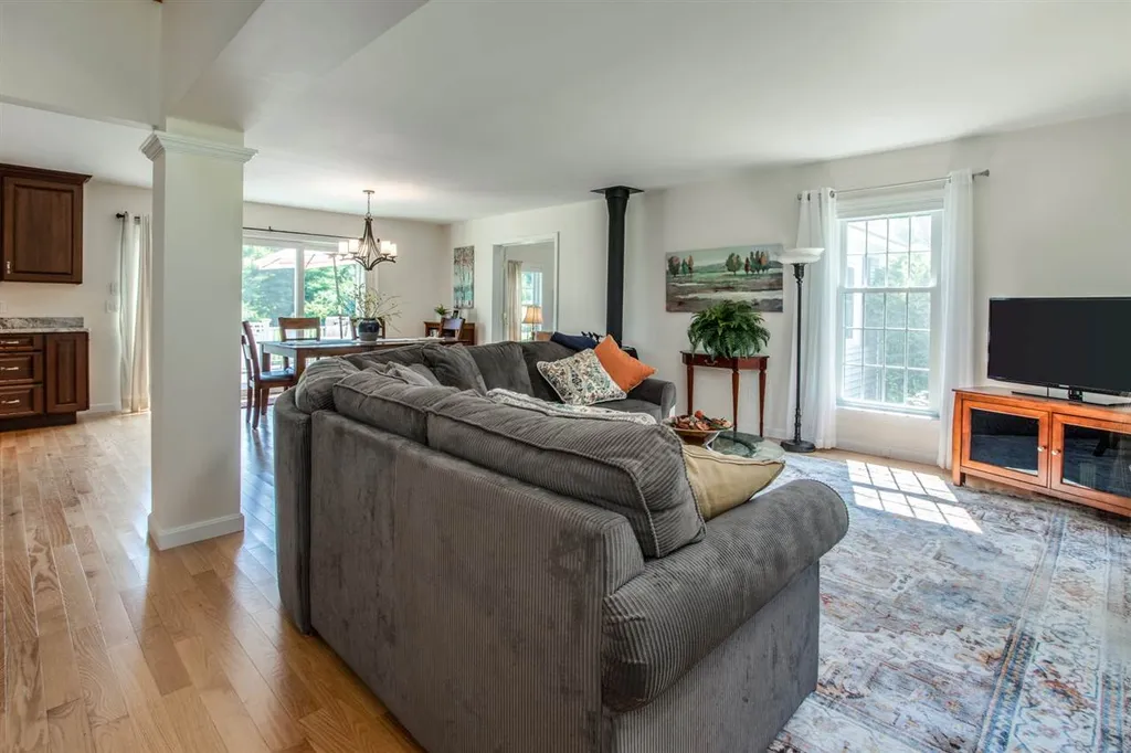 1056 Sunset Hill Road Williston VT 05495