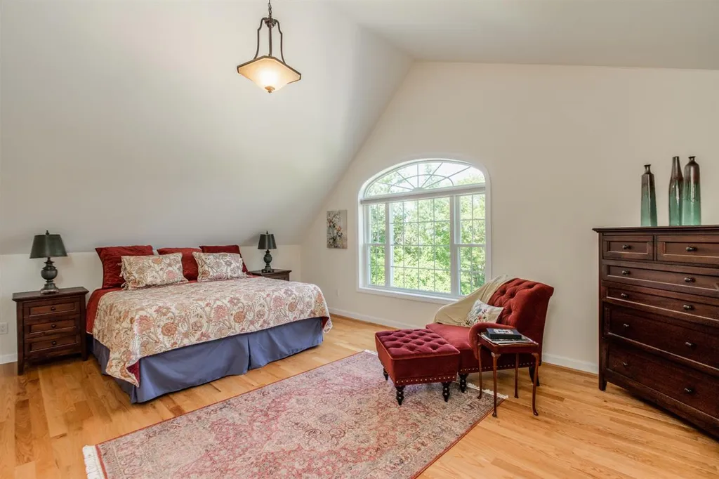 1056 Sunset Hill Road Williston VT 05495