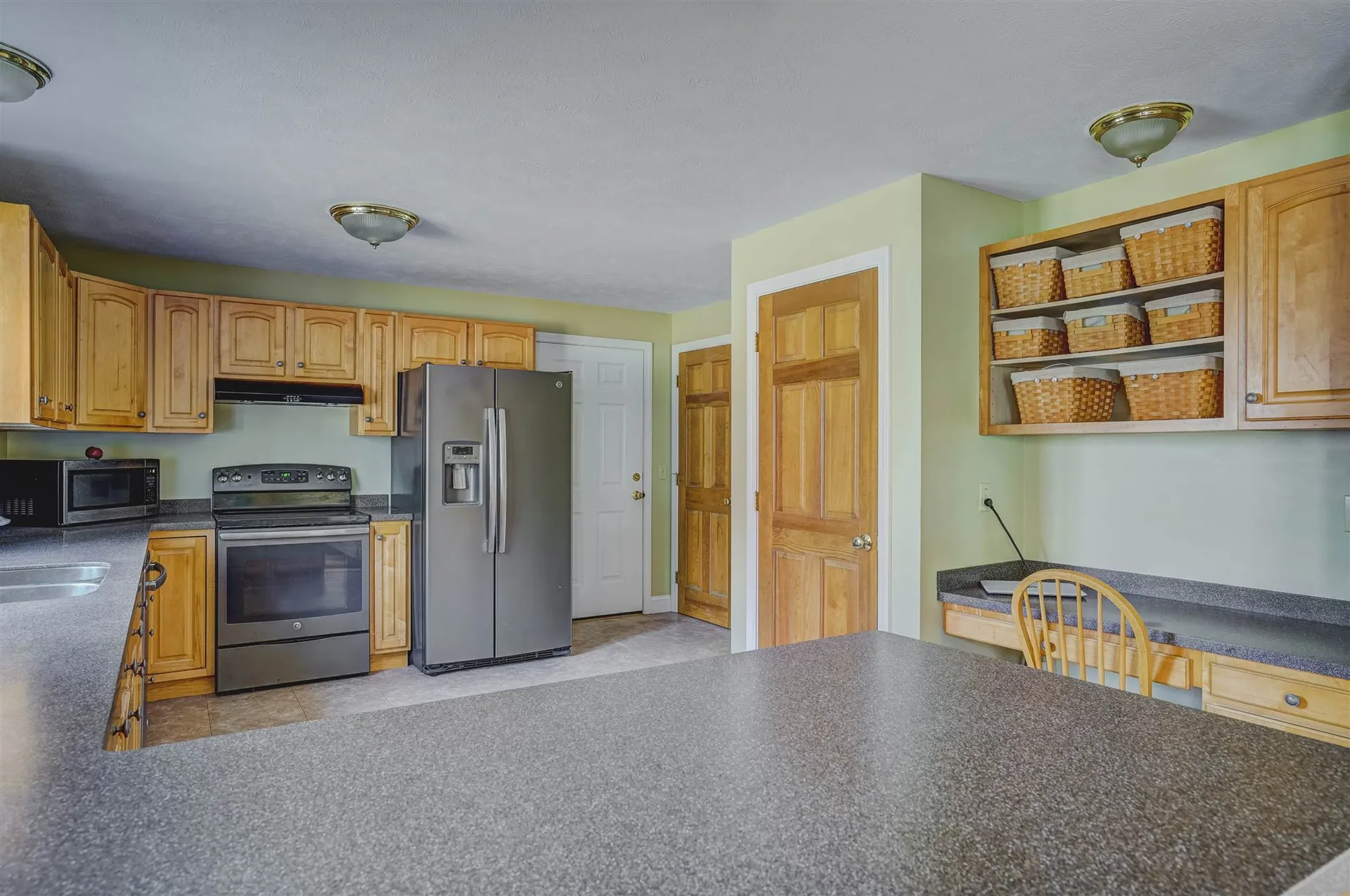 18 Tamarack Lane Amherst NH 03031