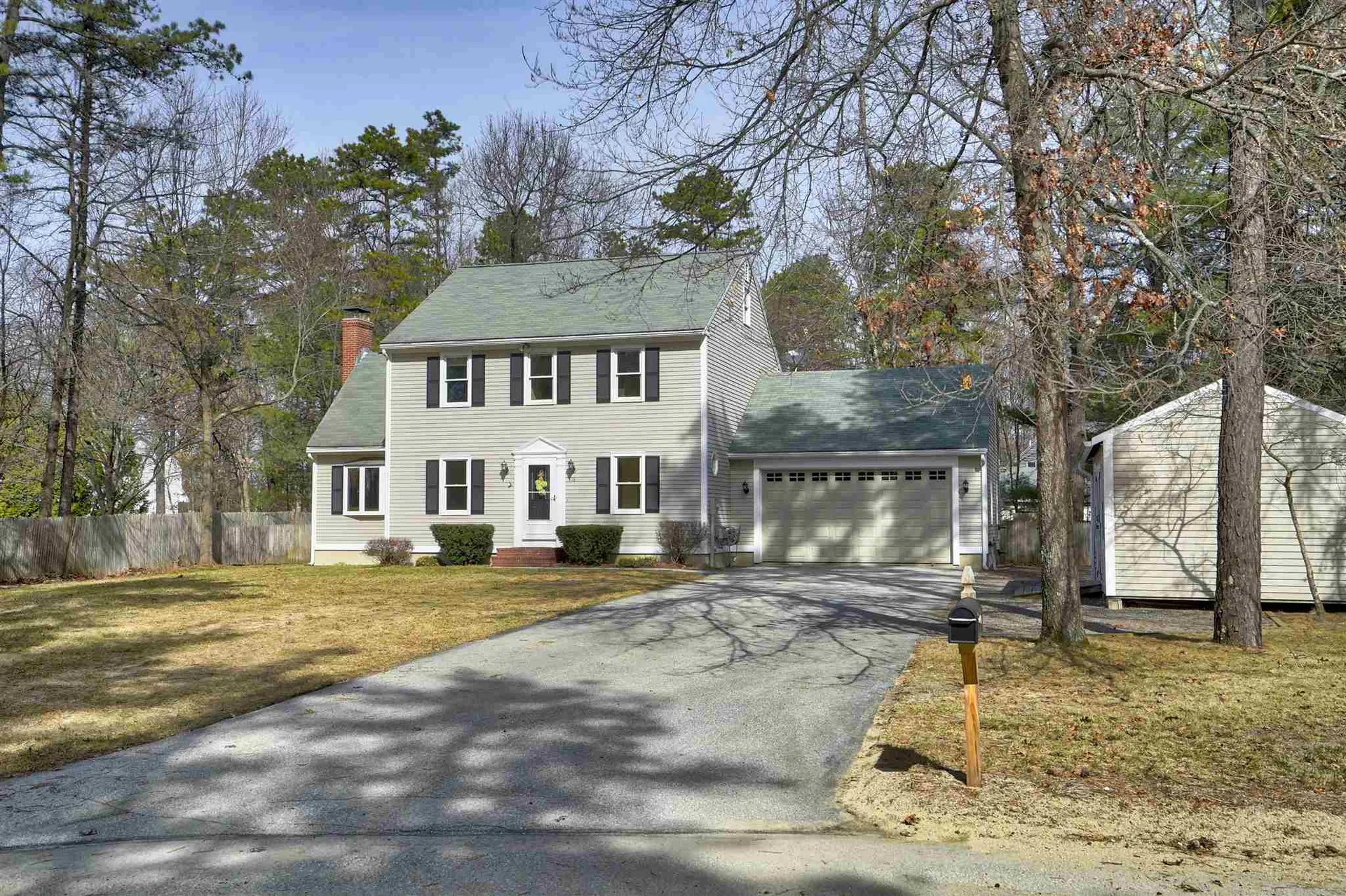 18 Tamarack Lane Amherst NH 03031