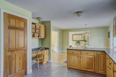 18 Tamarack Lane Amherst NH 03031