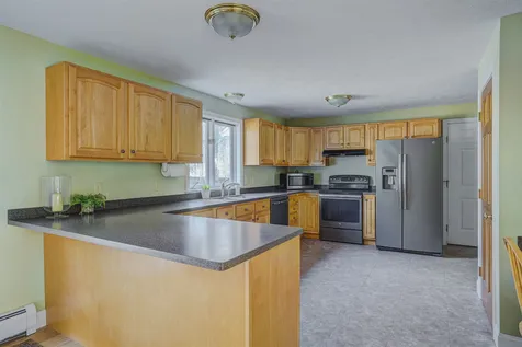 18 Tamarack Lane Amherst NH 03031