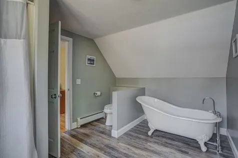 18 Tamarack Lane Amherst NH 03031