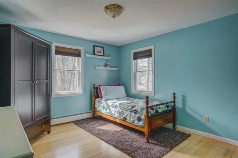18 Tamarack Lane Amherst NH 03031