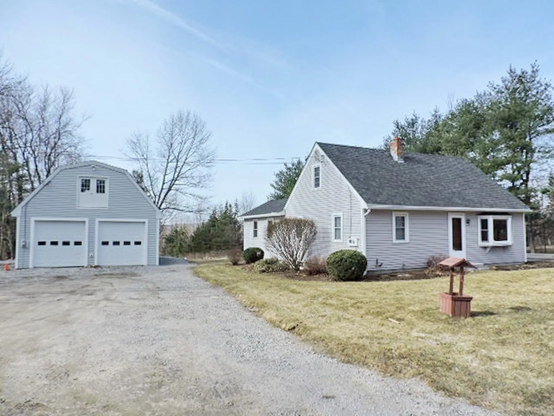 30 Lawrence Road Weare NH 03281