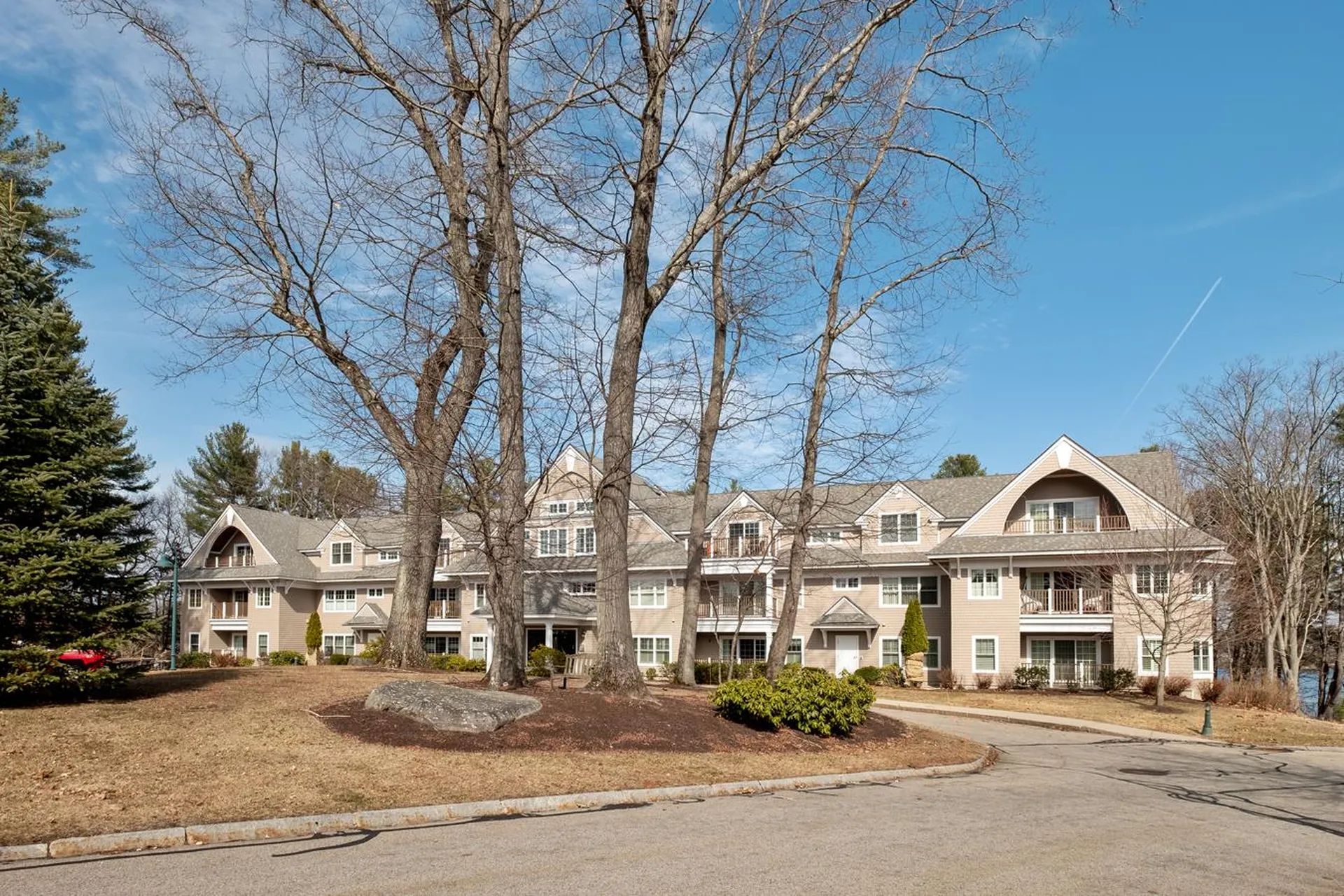 100 Shepards Cove Road Kittery ME 03904
