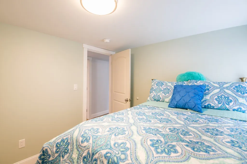 1 Abnaki Avenue Essex VT 05452
