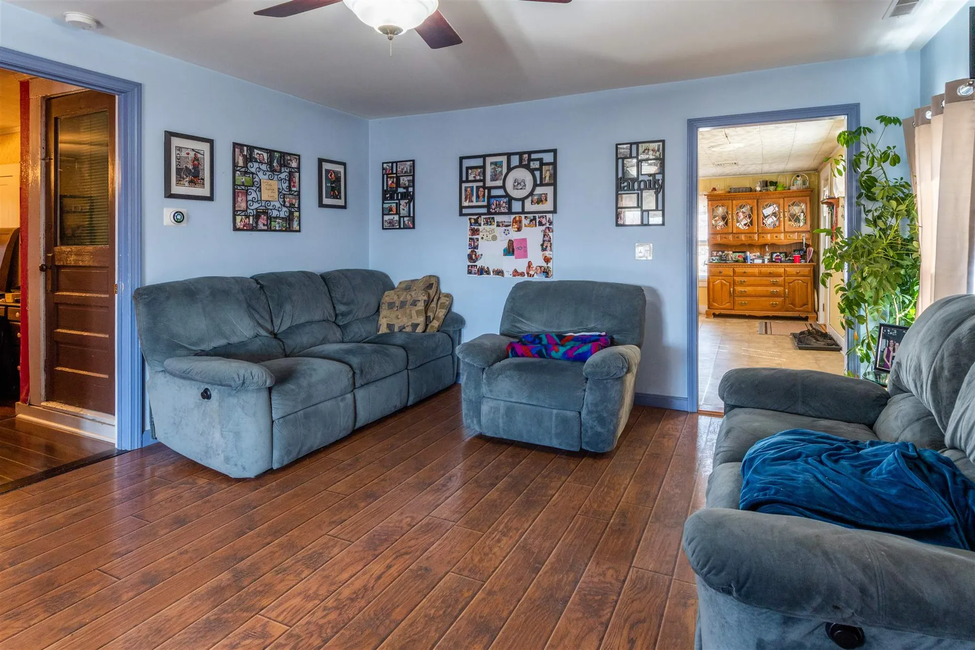 27 Grand Avenue Hudson NH 03051