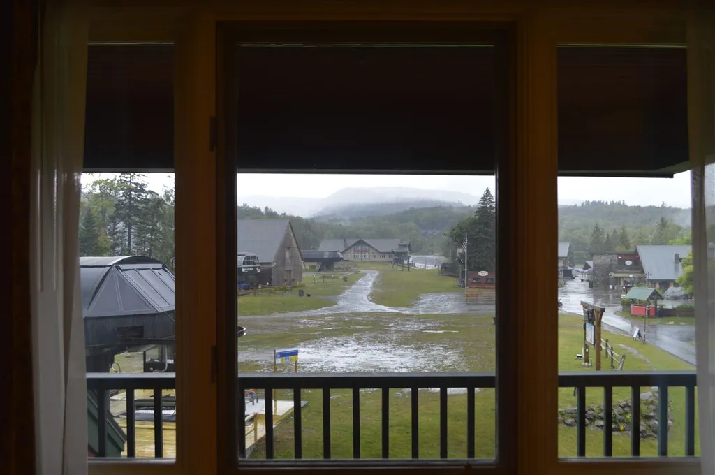 89 Grand Summit Way Dover VT 05356