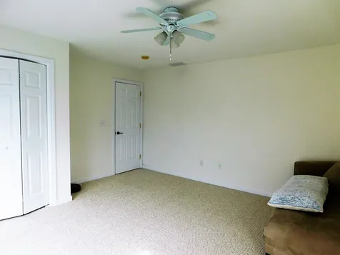64 Hamilton Drive Epping NH 03042