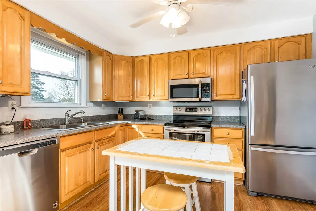 138 Morgan Parkway Williston VT 05495