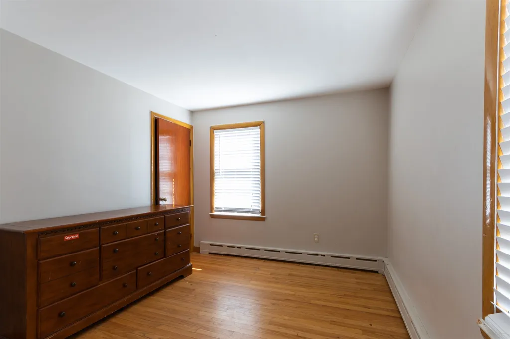 31 Davis Street Somersworth NH 03878