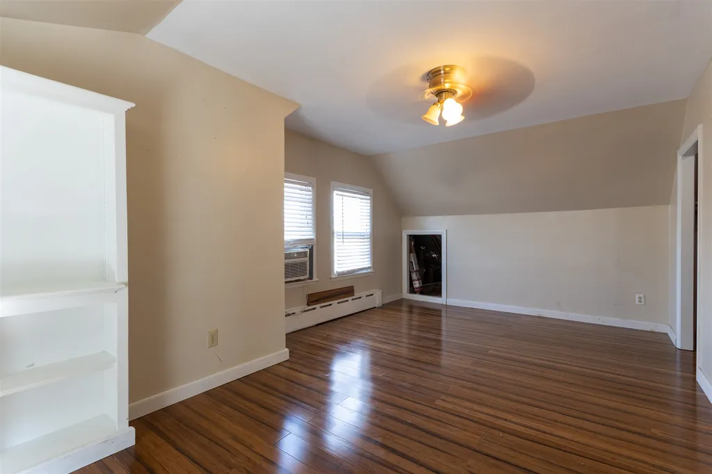 31 Davis Street Somersworth NH 03878