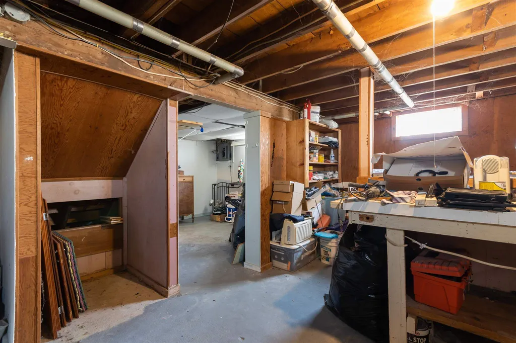 31 Davis Street Somersworth NH 03878