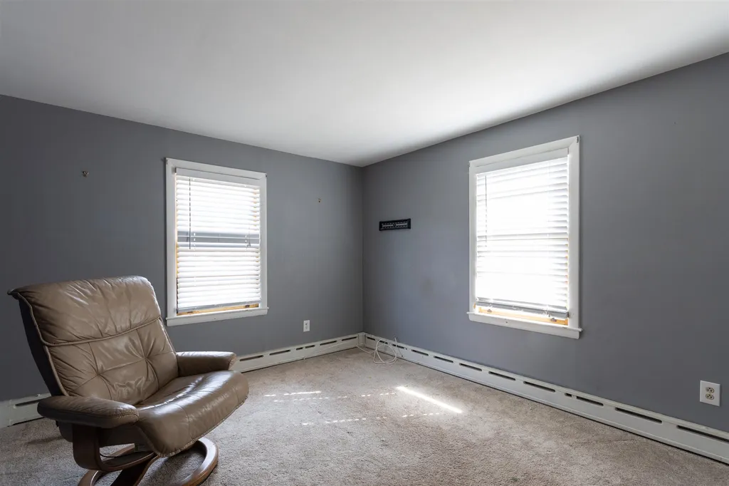 31 Davis Street Somersworth NH 03878