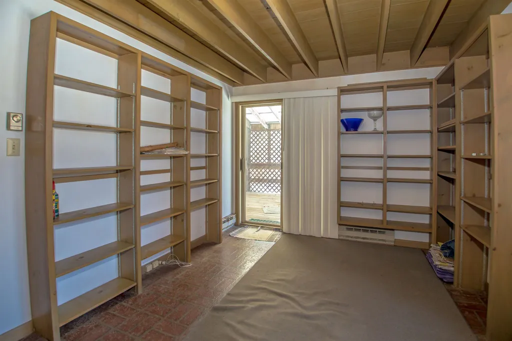 105 Pond Hill Road Lunenburg VT 05906