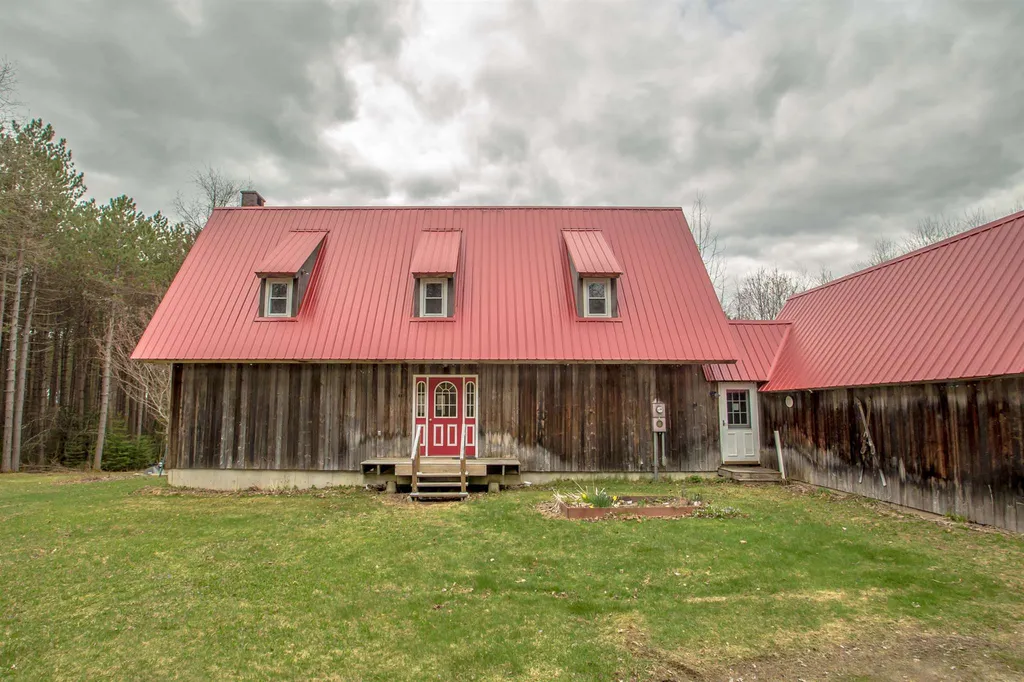 105 Pond Hill Road Lunenburg VT 05906