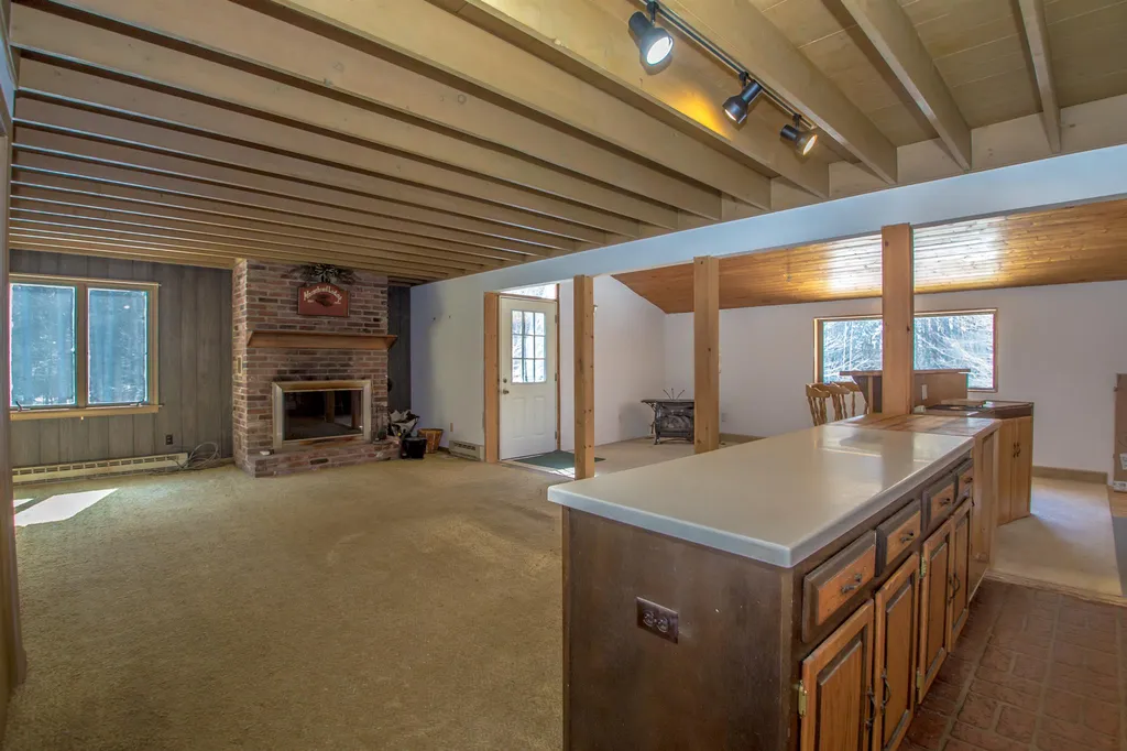 105 Pond Hill Road Lunenburg VT 05906