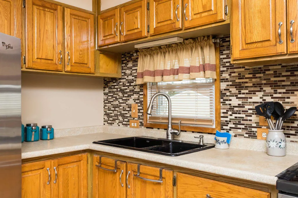 4 North Cranberry Lane Rochester NH 03867