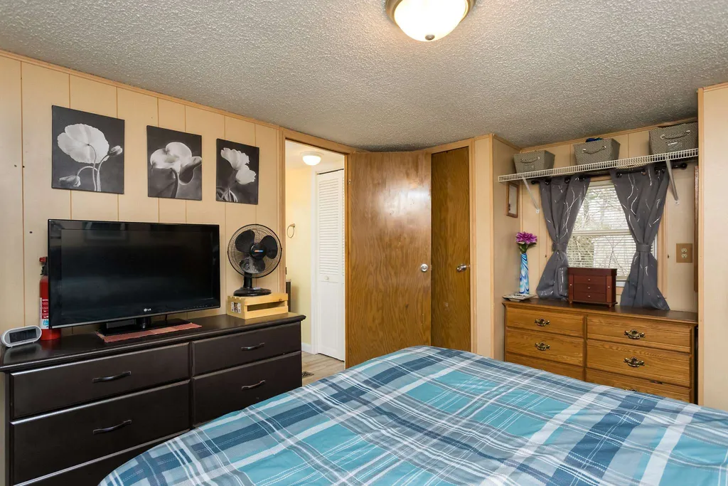 4 North Cranberry Lane Rochester NH 03867