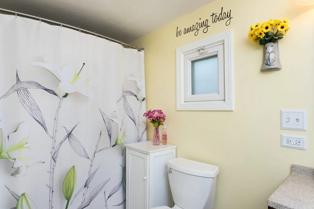 4 North Cranberry Lane Rochester NH 03867