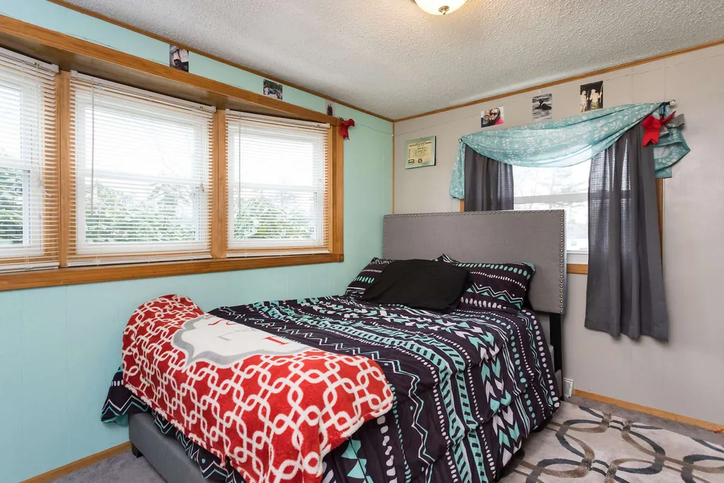 4 North Cranberry Lane Rochester NH 03867