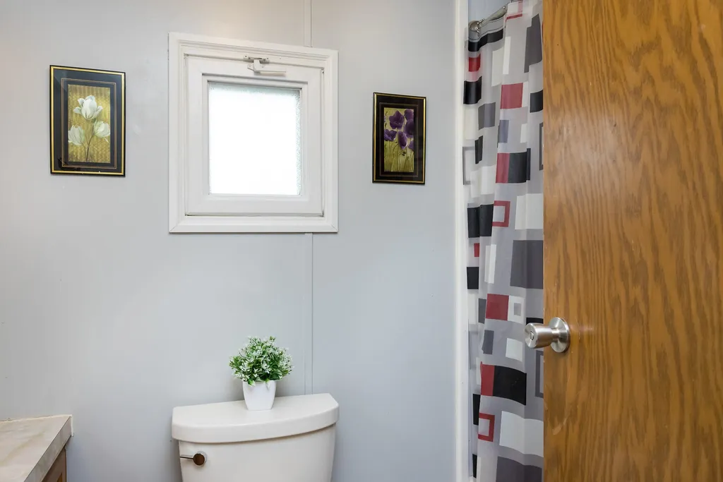 4 North Cranberry Lane Rochester NH 03867