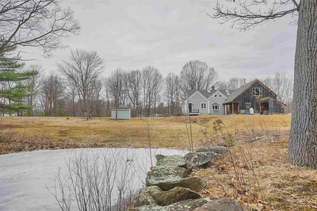 295 Perley Road Francestown NH 03043