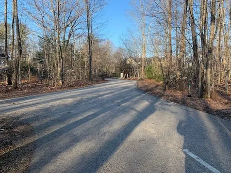 10 Blueberry Lane Kittery ME 03904