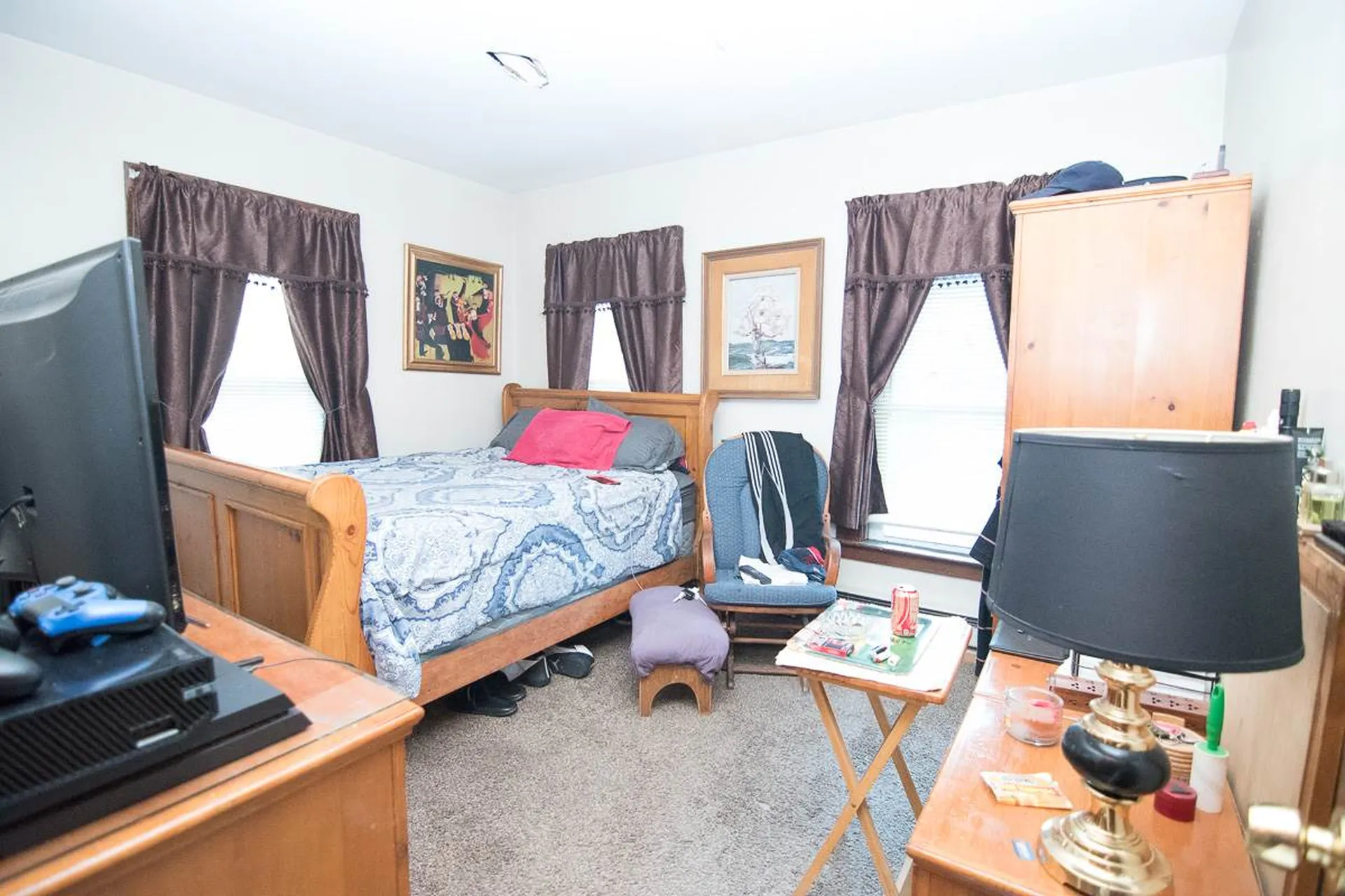 4 Brook Street Derry NH 03038