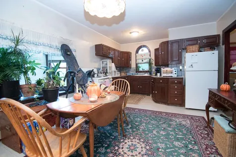 4 Brook Street Derry NH 03038