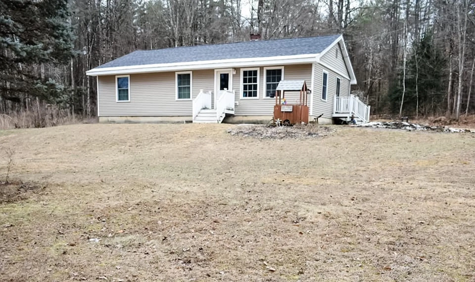 27 Chaffee Lane Langdon NH 03602