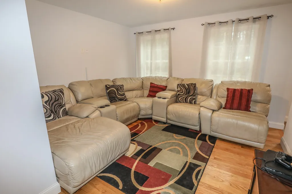 176 Harmony Road Northwood NH 03261