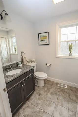 176 Harmony Road Northwood NH 03261