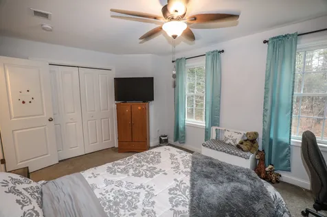 176 Harmony Road Northwood NH 03261