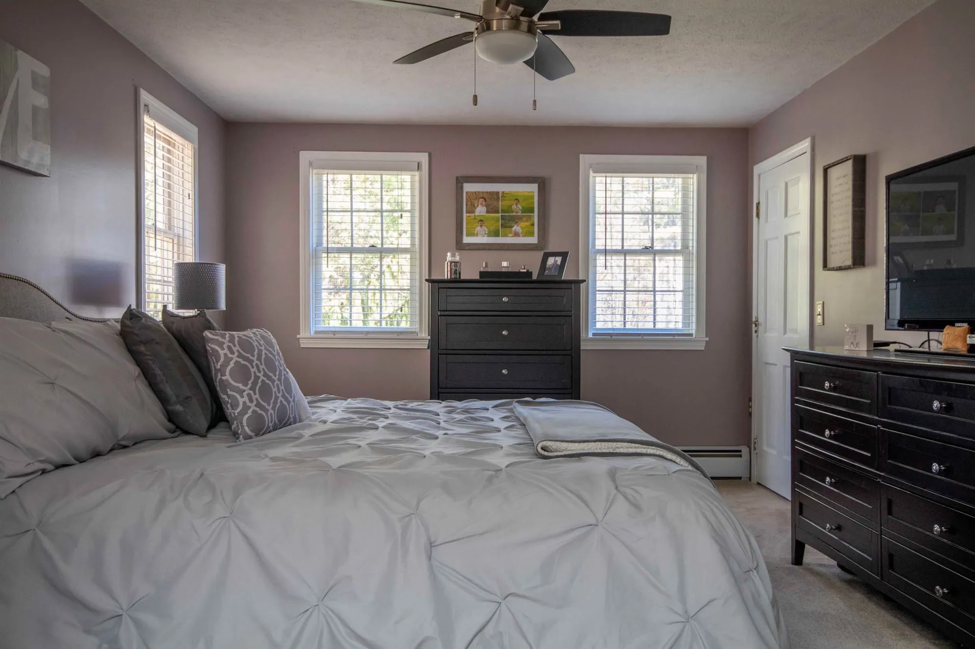 10 Burbank Road Londonderry NH 03053