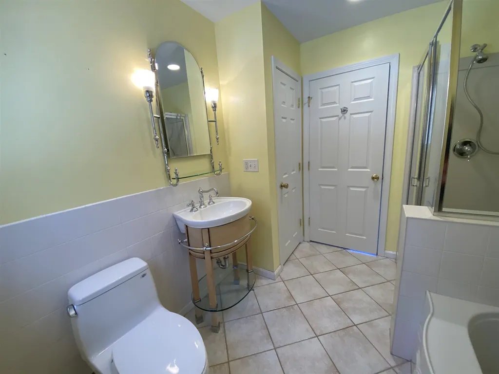 50 Musket Drive Nashua NH 03062