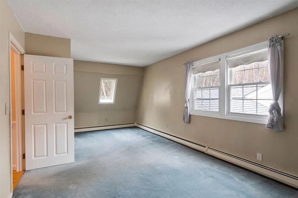 50 Musket Drive Nashua NH 03062