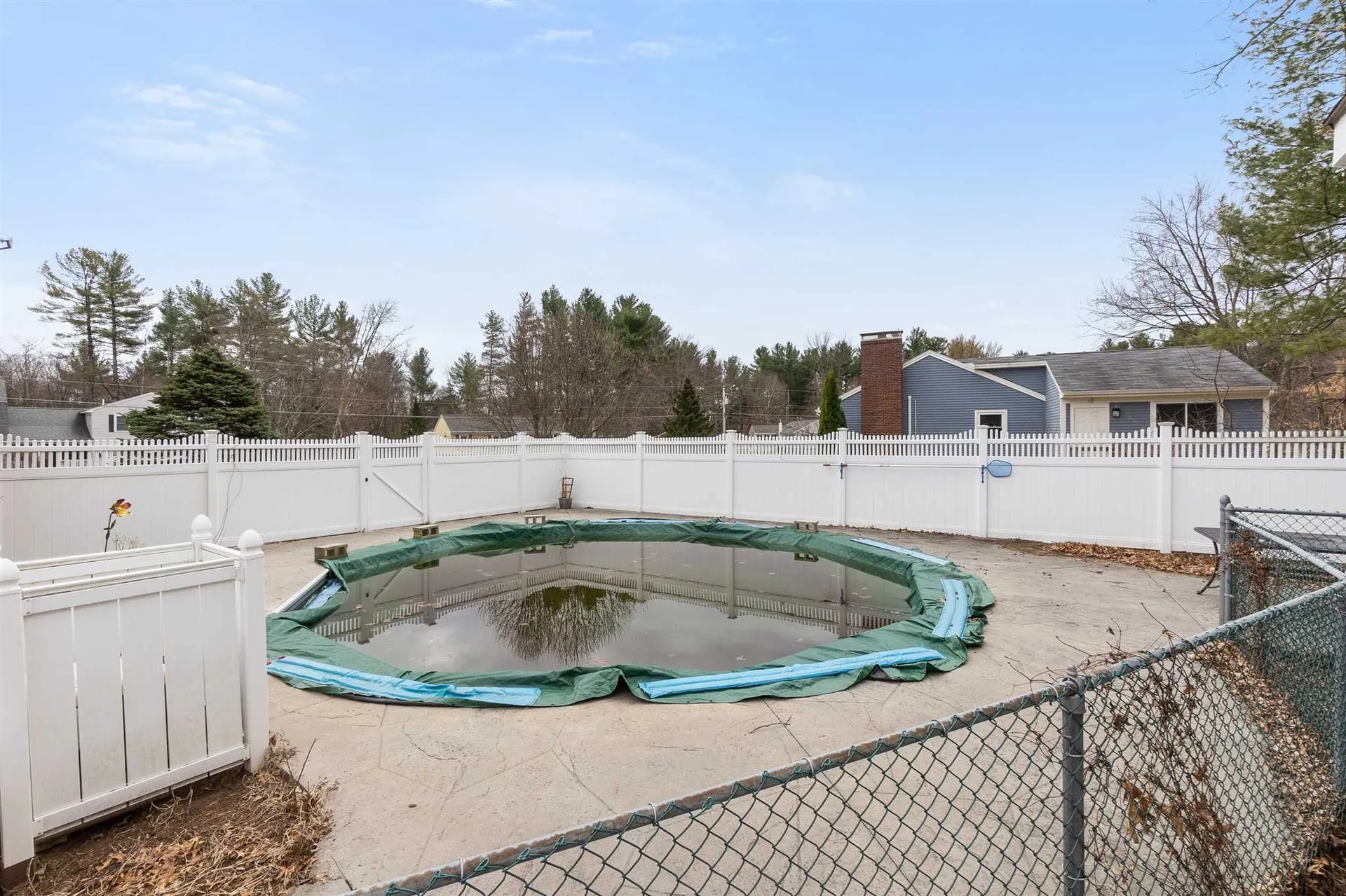 50 Musket Drive Nashua NH 03062