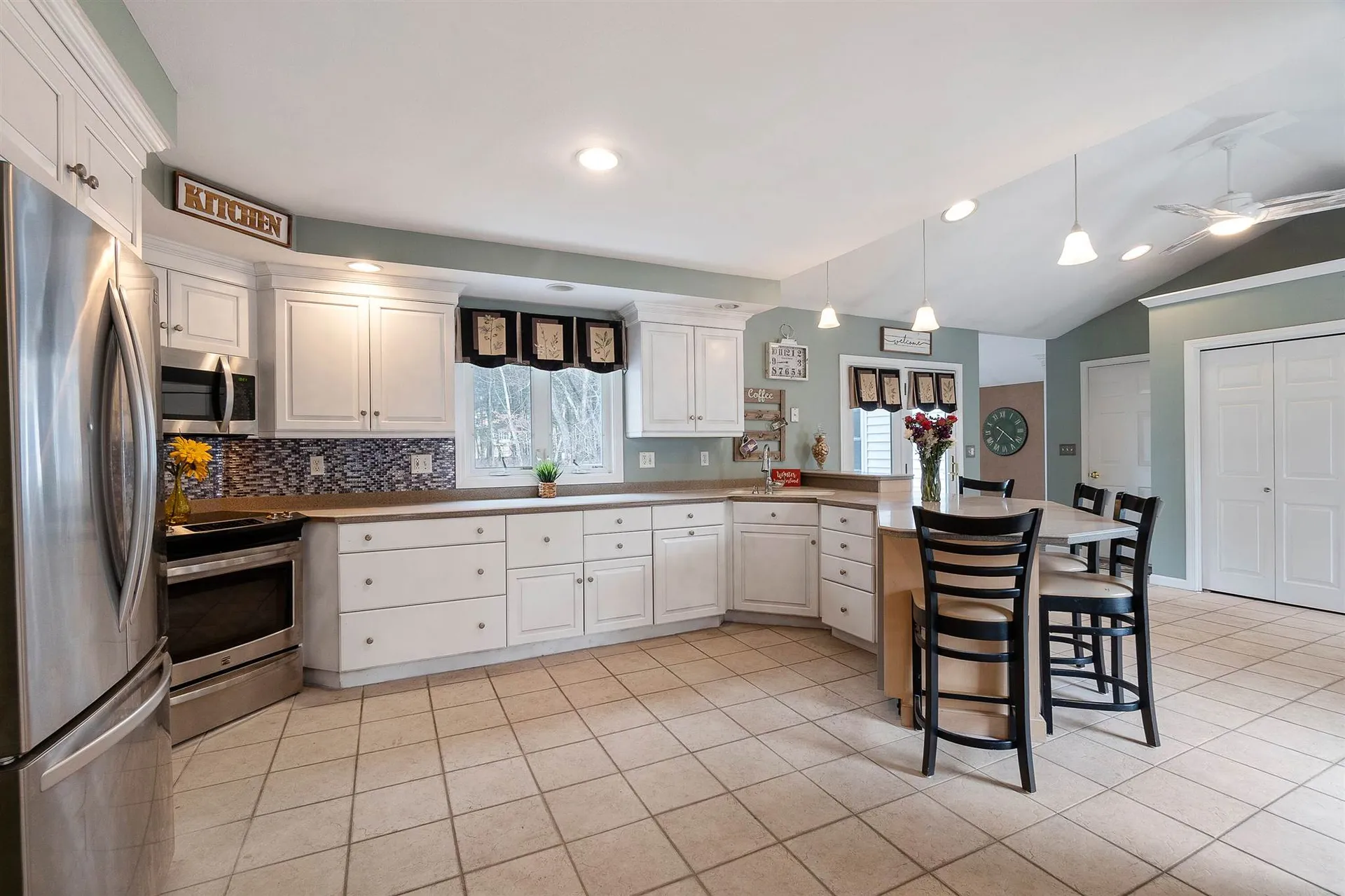 50 Musket Drive Nashua NH 03062