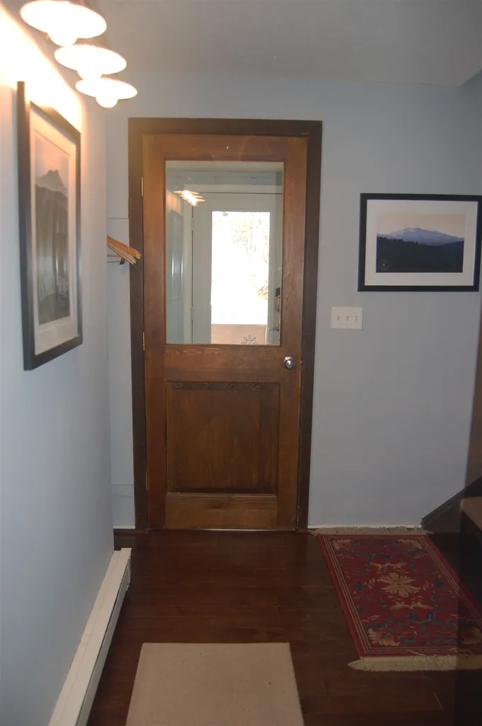 60 Drumleys North Road Warren VT 05674