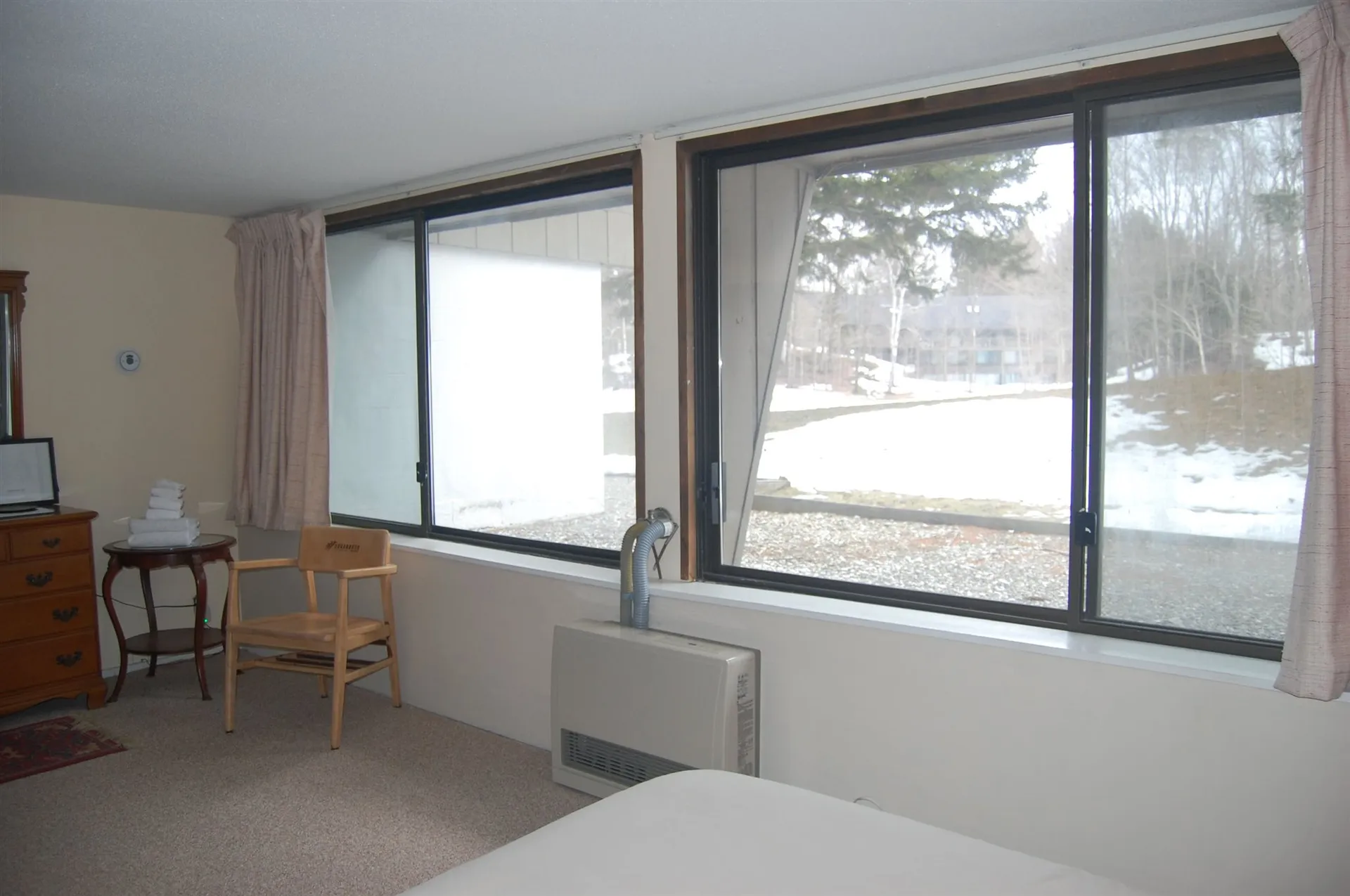 60 Drumleys North Road Warren VT 05674