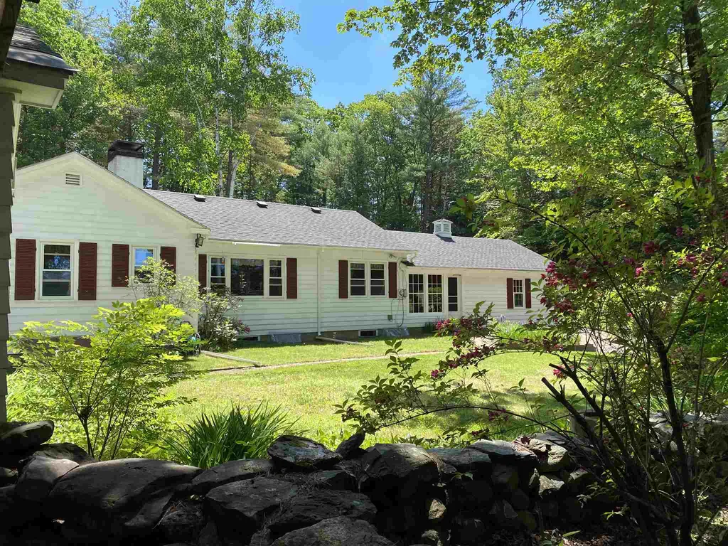 3 Wheelock Road Claremont NH 03743